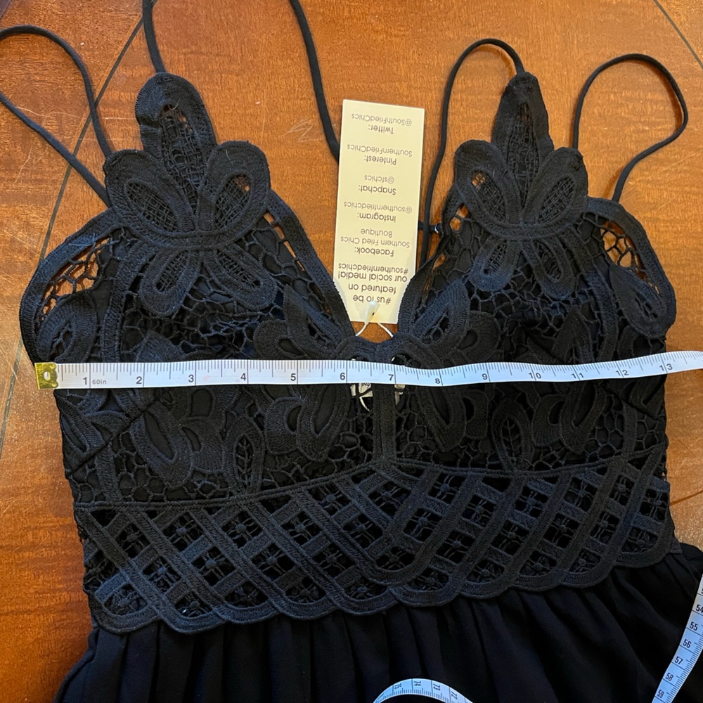 Lace bodice mini black dress. V-neck, A-silhouette skirt, uneven hem. NWT. Sz S - Picture 13 of 16